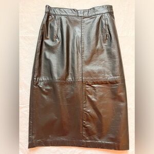 Genuine Leather Skirt Sz 7-8 = approx Women's Sz 6 26-inch Waist 26-inch Length